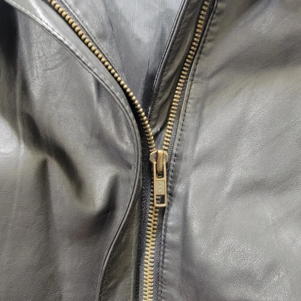 General Clothing Company wrap yourself